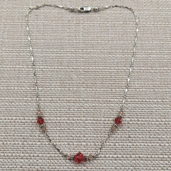 Jewelry - 16 Inch Sterling Silver Simple Crystals And Chain Necklace A6407